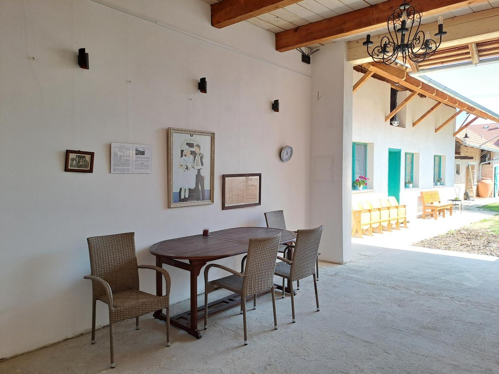 Mirabelka Rakvice Apartment Екстериор снимка